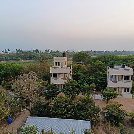 Abaranji Guest House Tiruvannāmalai Buitenkant foto